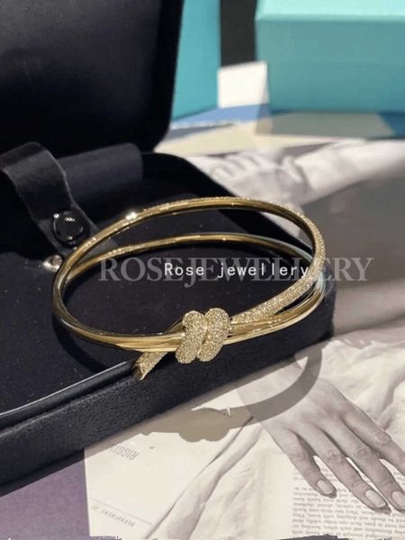 Série de nó 18K Bracelete de dobradiça de diamante dupla de ouro rosa com o mesmo estilo TiffaysGu.