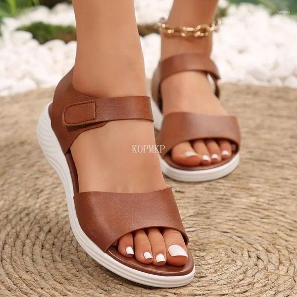 Lässige Schuhe Frauen Sandalen Modetrend Anti-Rutsch tragen bequeme, einfarbige Sohle rein brauner Schnürsenkelkeile für