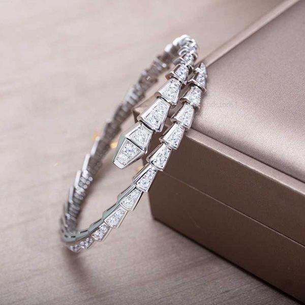 Designer -Armbänder Luxus Silber Drehmoment Bambus Knochenarmbänder für Frauen einstellbare Serpentin Full Diamonds Armband 3 Farben Casual Party Geschenk Schmuck5