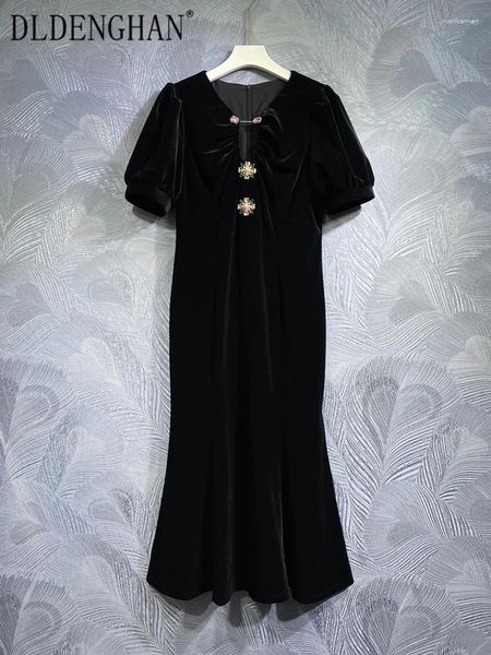 Parti Elbiseleri Dldenghan Bahar Velvet Elbise Kadınlar V-Gell Puff Sleeve Kristal Düğmesi Siyah Vintage Moda Tasarımcısı