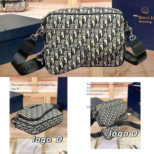 Designer -Sattel dreisteuelhafter Handtasche Schräge Drucktaschen Sattel Männer Crossbody, gepaart mit verstellbaren und abnehmbaren Gurten für oder Crossbody -Verwendung