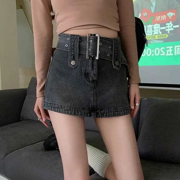 Женские шорты 2023 Новый Гэри высокая талия Джинсовая юбка дизайн Bodycon Retro A-Line Microbirt с ремнем Y240425