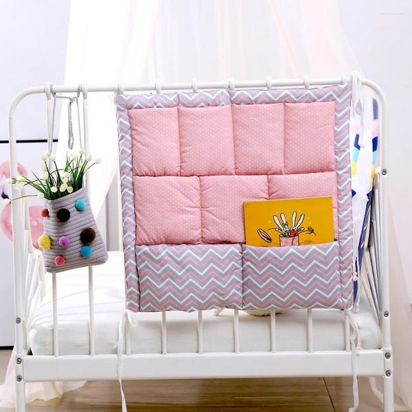 Aufbewahrungstaschen 50 50 cm Cartoon Betthängebeutel Baby Cot Cot Cotton Crib Organizer Spielzeugwindeltasche für Bettwäsche -Set