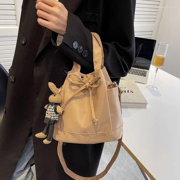 Сумка для плеча дизайнерской сумки для женщин для женщин. Служба Сплошная струна Женская сумочка с большими возможностями сумок с перекрестным нейлоном.