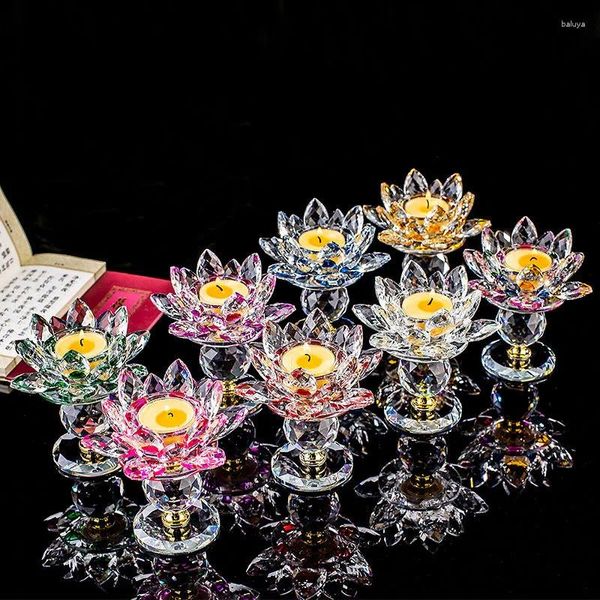 Titulares de vela colorido Crystal High Pais de vidro Lâmpada de vidro Buddhist Lotus Flower Candlestick Tibetano Altares Indoor Desktop Decorativo