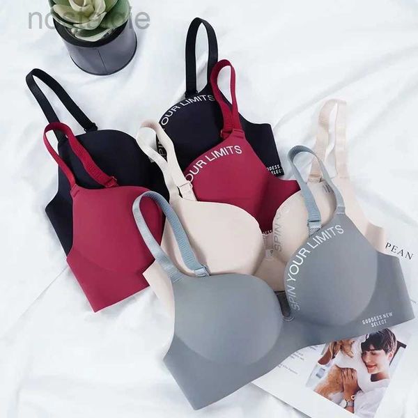 Mutterschaft intimiert Frauen nahtloser BH sexy Push Up Bralette Unterwäsche Wireless weibliche Dessous -Modebriefmuster BHs drei Viertel (3/4 Tasse) D240426