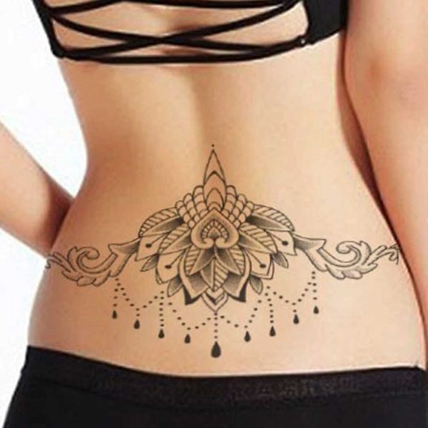 Tattoo Transfer wasserdichte temporäre Tattoo Aufkleber Körper Henna Taille Brust Brust Mandala Tatto Aufkleber Flash Tatoo falsche Tattoos für Frauen 240426