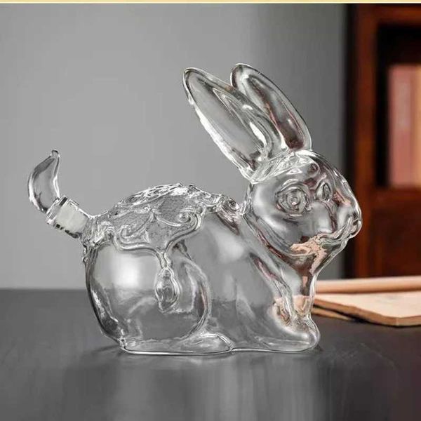 Ferramentas de barra Rabbit em forma de 1000 ml de vidro garrafa de vidro de grande capacidade Garrafa de uísque de vidro sem chumbo 240426