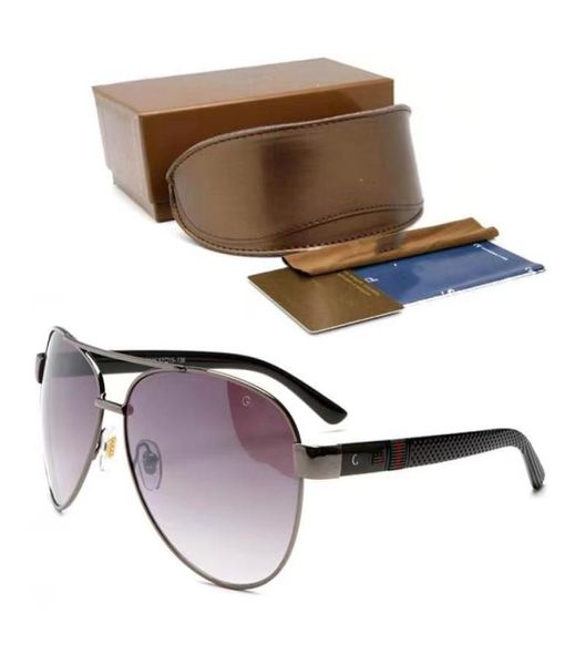 Дизайнерские солнцезащитные очки Men039S Металлическая рама UV400 Fashion Ladies Sunglasses Beach Street Hip Hop Солнцезащитные очки в форме водительских очков 8336110