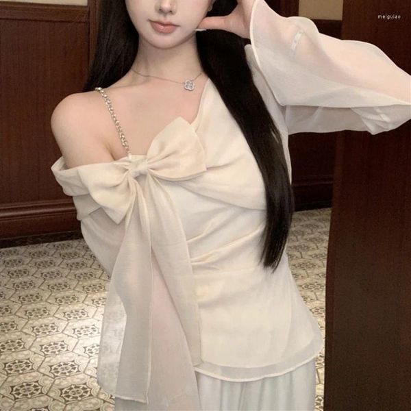 Damen T-Shirts Korean Bug Spleißen sexy Mesh langärmeliges T-Shirt Frauen 2024 Sommer-Schrägkragen trägerloser plisöses Falten-Color-Freizeitplatten