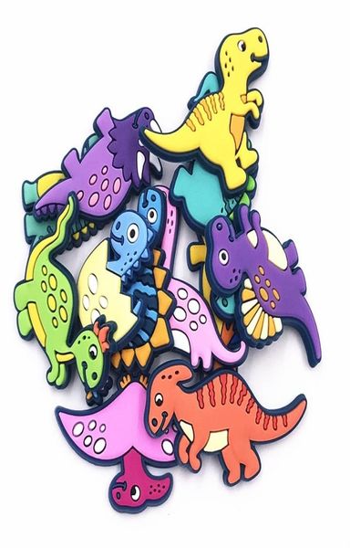 50 pezzi interi mix cartone animato animale dinosauro pvc artigianato piatto per le scarpe di gioielleria per ragazzi fai -da -te incantature di scrapbook