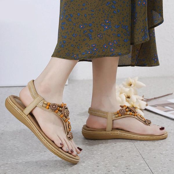 Lässige Schuhe 2024 Mode böhmisch -stile Klemme Fußperlen Wasser Diamantschnalle mit elastischen Fersenkautschuk -Sandalias -Planas