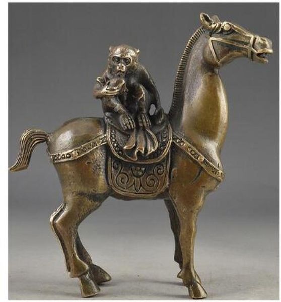 Copper Antique antigo vintage Brass Mão de trabalho martelado O Monkey Riding Horse Lucky Statue Tools Decoração de Wedding Brass Antique CRA1501423