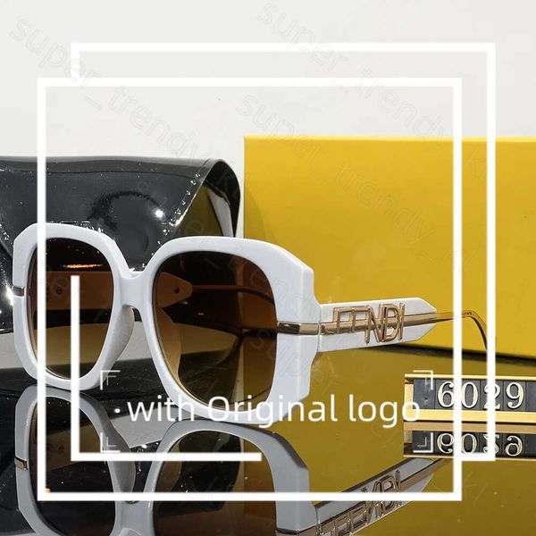 Fendisunglasse Luxus -Top -Designer Sonnenbrille Buchbrief Bein polarisierter Trend UV Resistant Sun Glass Casual Vielseitige Brille mit Box 483