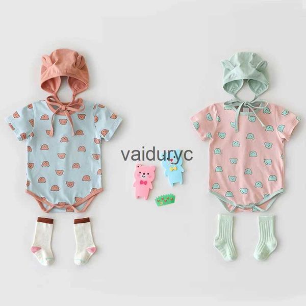 ROMPERS Baby Kleidung Cartoon Baby Jungen Bodys Little Bären Druckkindmädchen Kleidung mit Hut H240429