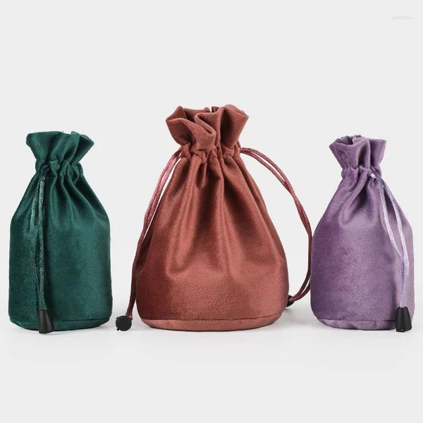 Sacos de compras 20pcs/lote 6x12.5cm preto/roxo/marrom/cinza/verde redondo inferior bolsa doce bolsa de seda de veludo de seda favores de casamento