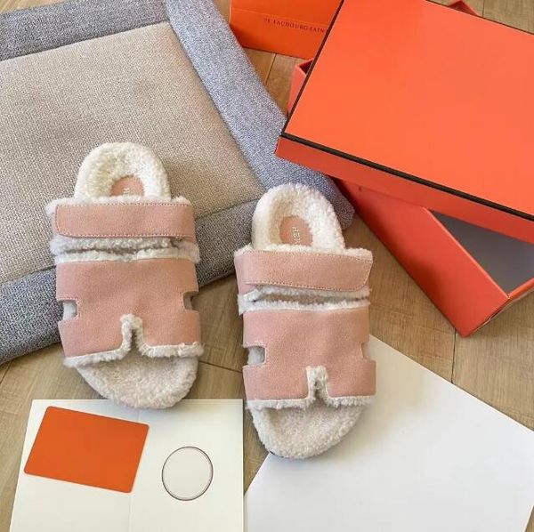 Lady Furry Teddy Bear Fuzzy Slide Sandals Designer de escritórios de luxo Sandale Winter Fashion Slippers Filme de presente feminino Fluffy Orange Slides Tazz Casual Shoes 35-42