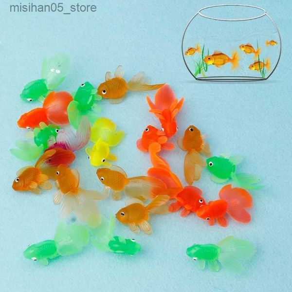 Sandspiel Wasser Spaß 20-50 Stücke Gummi Simulation kleiner Goldfisch Goldfisch Kinderspielzeug Dekorative Badewanne Spielzeug Q240426