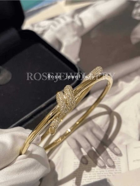 Série de nó de alta edição 18K Bracelet de dobradiça de diamante dupla de ouro rosa 18k com o mesmo estilo Tiffaysgu Dezed Captlep Soqi