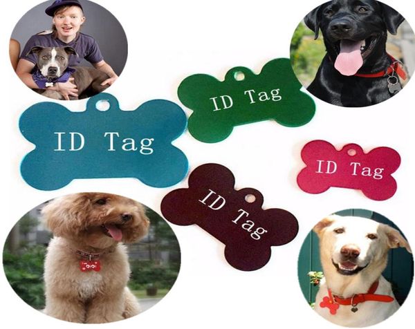 100 pcslot gemischte Farben Hunde Tag Doppelseiten knochenförmige personalisierte Hunde -ID -Tags Customized Cat Pet ID Tags Name Telefon no id ca3370117