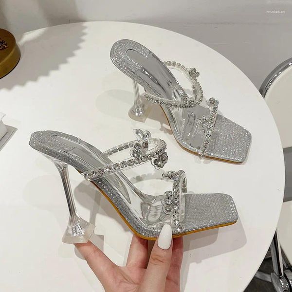 Terlik kare ayak parmağı rhinestone yüksek topuklu ayakkabılar zarif kristaller kadınlar içi boş chaussures femme parıltı zapatos mujer