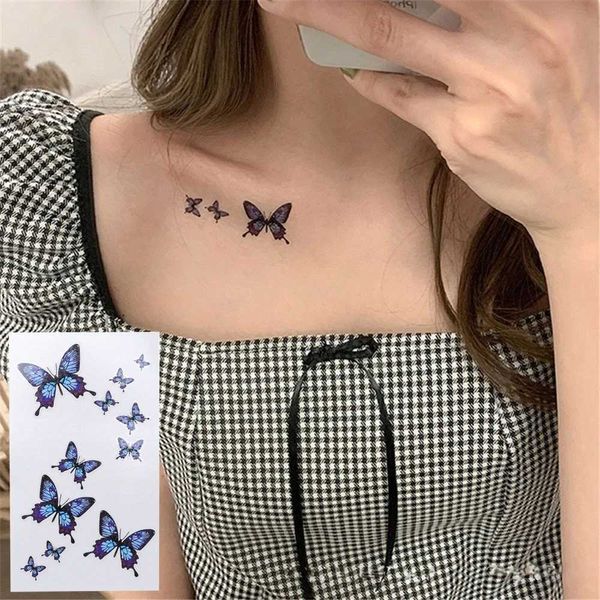 Trasferimento per tatuaggi 2022 Nuovo tatuaggio farfalla tatuaggi impermeabili blu clavicola clavicola temporanea adesivi per tatuaggi Decalli per feste per uomini uomini donne body art fai -da -te 240426