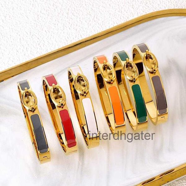 Bracciale di casa di lusso di lusso di alta gamma Nuovo bracciale giapponese braccialetto in stile lussuoso in stile lussuoso gocciola di lussuoso fibbia aperta non si sbiadisce