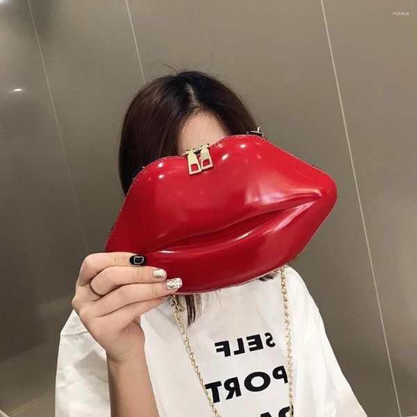 Totes dudaklar şekilli küçük askı çantası pvc kadınlar zincir crossbody çanta madeni para katı telefon tasarımcısı şık el çantası fermuar debriyajı