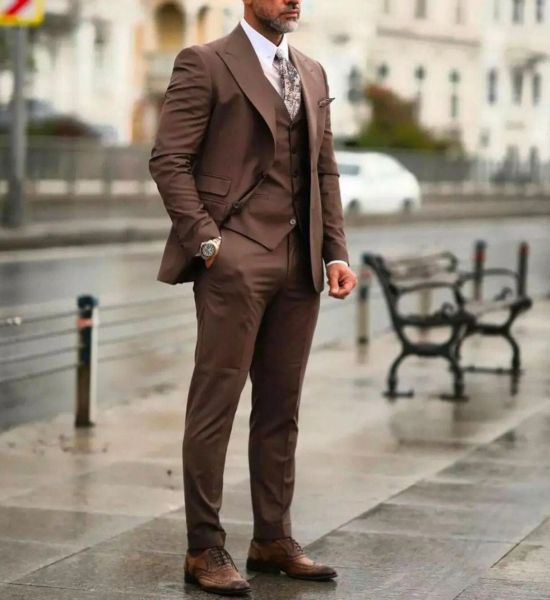 Giacche di classe marrone maschiti smoking per matrimoni per sposa indossare blazer formale giacca trepice personalizzata+pantaloni+trajes trajes de hombre