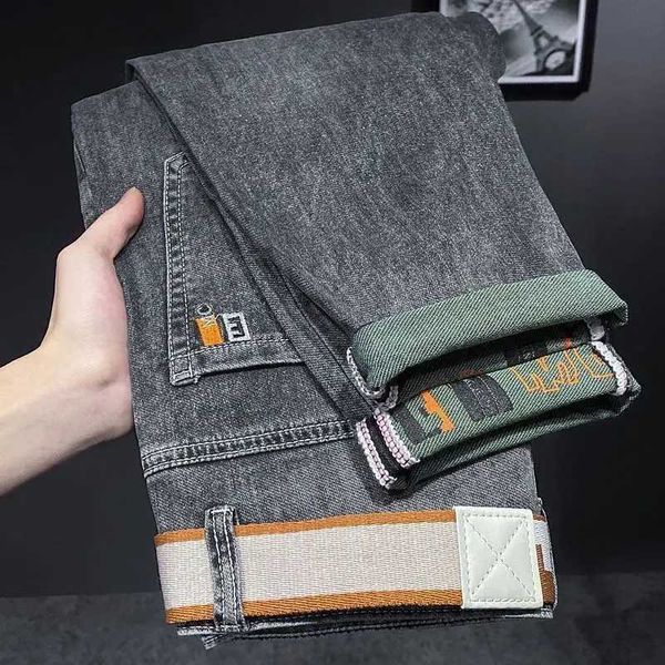 Herren Jeans New Fashion Hosen Designer Herren Luxus Casual Slim Spring Herbst Herbst Sticked Freund Denim Bleistift gewaschen Q240427