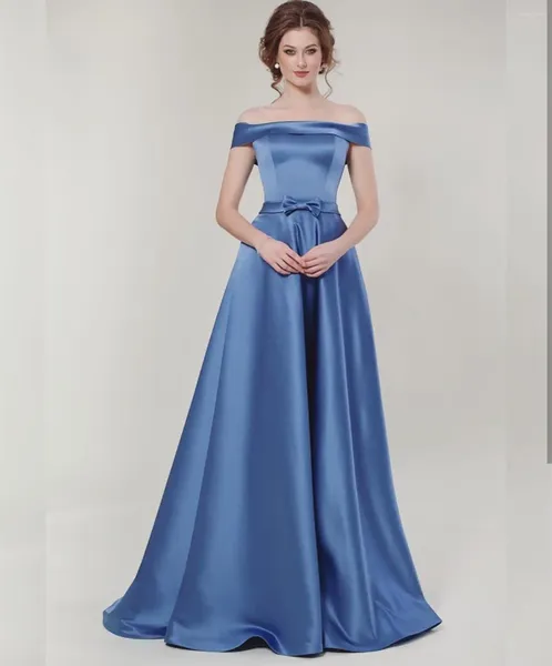 Partykleider eleganter Abendkleid von Schulterblau Satin bodenlange für Frauen Brilliant Hof Zugkappe Ärmel