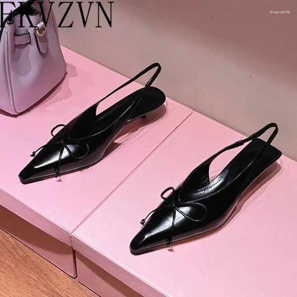 Scarpe casual Fashion Bowties Kitten Heels Sandals Punta Slingback Mule di punta sexy per donne in pelle nera