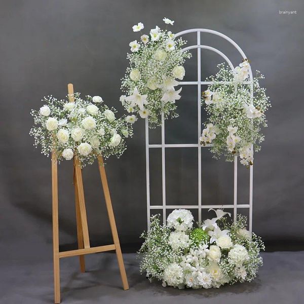 Dekorative Blumen Gypsophila Blume Arrangement Hochzeitsbogen Dekoration Lange Reihe von Tischstraßenführer hängen