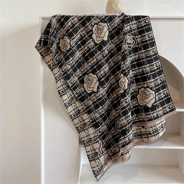 Sciarpe di alta qualità CAMELLIA SCARF Flower Print Women Cashmere Winter Warm Pashmina Bopone Scialli femminili e avvolge Bufanda