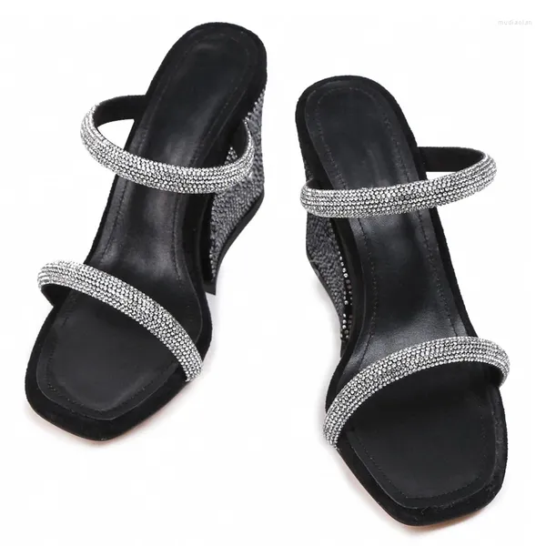 Slippers Shiny Fin Crystal Strap Luxury Women Summer Altura Aumentar cunhas Sandálias ao ar livre Slides de moda de couro genuíno