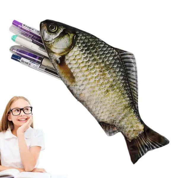 Simulazione di kawaii Simulazione Cruciale per carpa Pesce Pencil Case Organizzatore di grandi dimensioni borse borse a matita borse per la scuola di servizio di fornitura 240423 240423