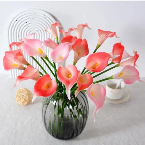 Dekorative Blumen künstliche Callalily Flower Realistic Elegante Zweige für Home Wedding Decor Blumen