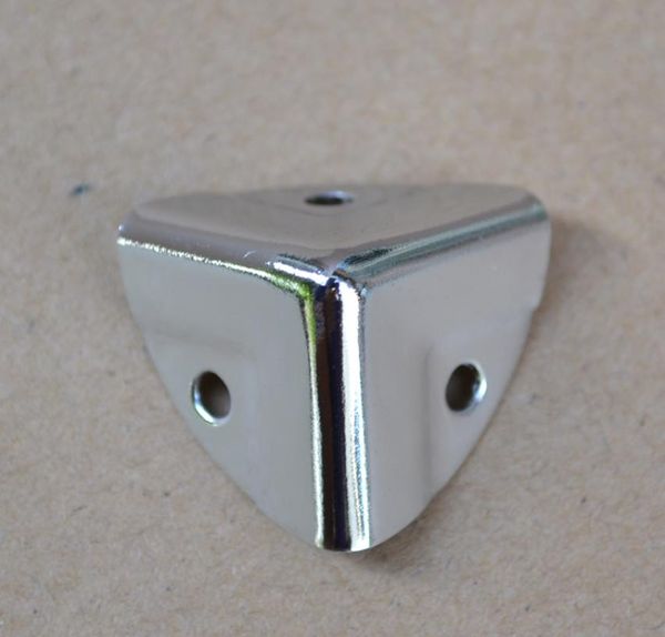 22mm Metall Eckhalterung Air Box Corner Gepäck Hardware Zubehör Tool Box Sound Möbel Aluminium Hülle COSMEITIC3452247