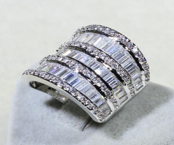 Jóias profissionais de luxo profissional 925 Sterling Silver Princess Cut Topaz White CZ Diamond Women Wedding Wide Band Ring para LOV7847164