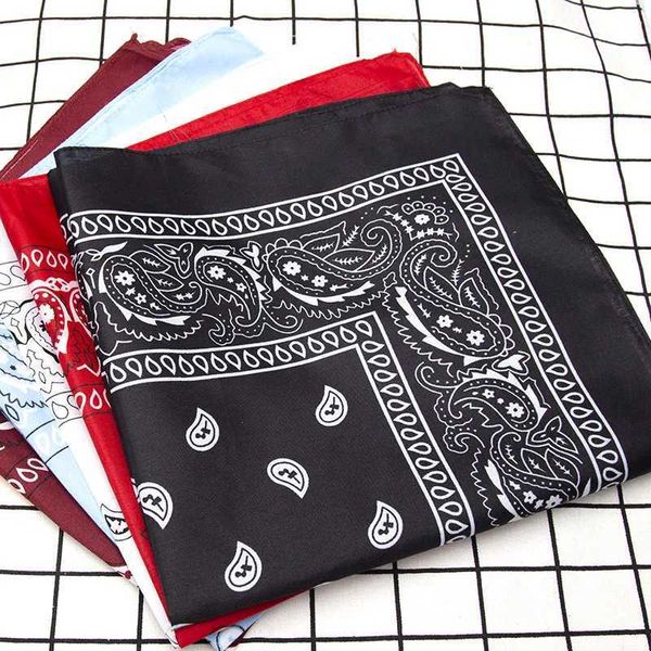 Bandanas durag moda de hip-hop bandana kerchief unisex preto banda de cabelo pescoço band de lenço de cabeça pulseira de pulseira de sopa de lenço de cabeça quadrada lenço de impressão 240426