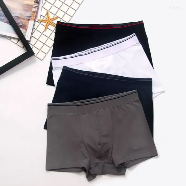 Underpants 4 PCs/Los Männer Unterwäsche Boxer Baumwollmann kurze Shorts Boxer Atmungsfreie Herren Los