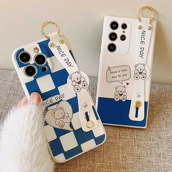 Casos de telefone celular Tampa da pulseira Socouple Adequada para Samsung S23 Ultra S24 S22 S21 S20 FE PLUS Ultra Note 10 20 Cute Urso de Urso Macio TPU Tampa de telefone J240426