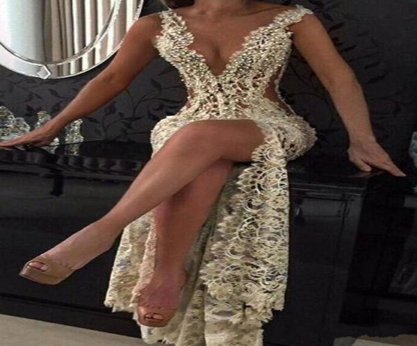 2019 Neue sexy weiße Elfenbein -Prom -Kleider tauchen tiefe v -Hals voll aus Spitzenperlen Kristalle Strauchsteine High Side Split Party formelle Kleider 4086362