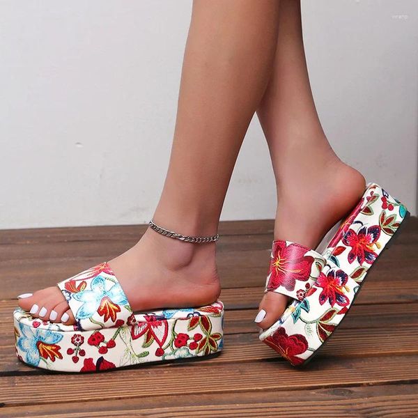 Pantofole Summer Stampato Flip-Flops Flops Ladies Fashion Solled Slide Cattail di alta qualità