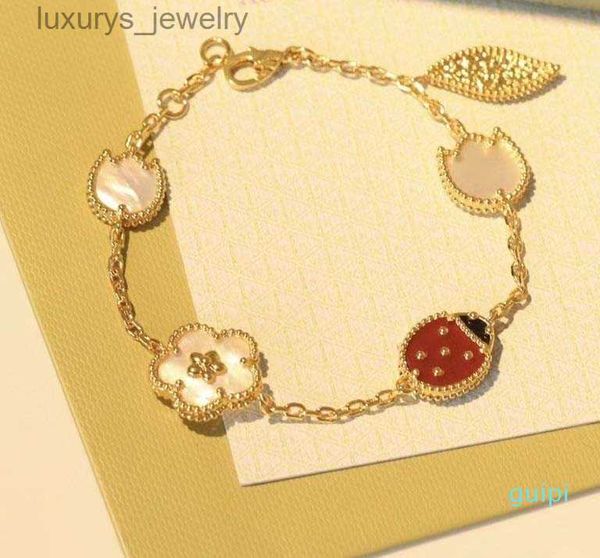 Braccialetti designer gioielli Van Clover Braccialetti braccialetti 2024 Serie Ladybug Fashion Braccialetti Catena di braccialetti di alta qualità S925 Sterling Sterling 18K Rose Gol