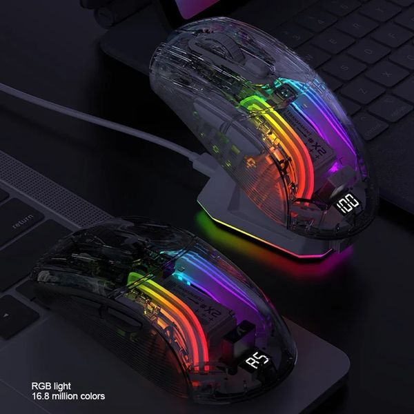 Wireless Bluetooth Gamer Mouse Caring Dock 3 Modalità connessione RGB Lights USB C Wired 2.4G Mouse trasparente per PC
