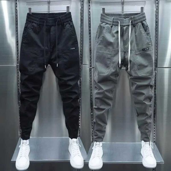 Pantaloni da uomo 2023 pantaloni da uomo primavera/estate giapponese abbigliamento da strade da jogging pantaloni da uomo abbigliamento casual elastico pantaloni sportivi in vita elastico 2404