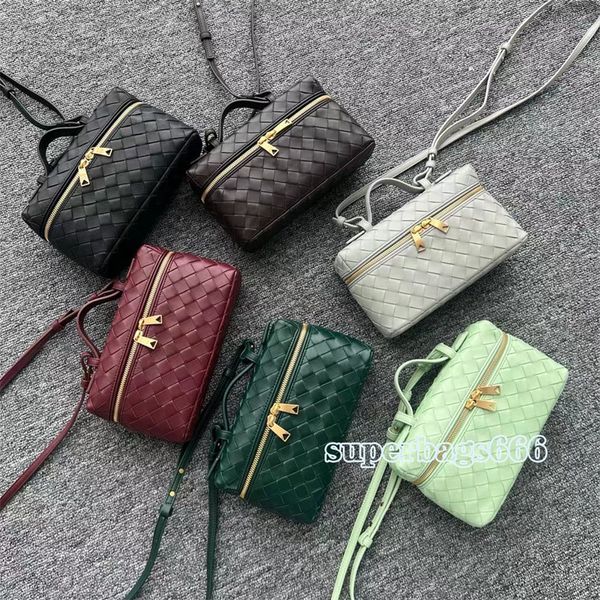 Eitelkeitsetasche auf Gurtendbag Luxurys Designer Cross Body Cosmetics Koffer Männer echte Leder Schulter Frauen Halter Taschen Luxus Totes Gurt Reißverschluss