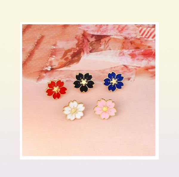 5pcsset Cartoon Kirschblüten Blumen Brosche Emaille Pins Button Jacke Tasche Pin Badge Mode Schmuck Geschenk für Mädchen5382329