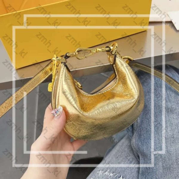 Fendibags Fashion Women Borsebag Luxury Leathe Chain Stume Designer Girl Lettere Bottoni Borse Atbe Ava Designer Graphy Ins Tote Mini Bags 138